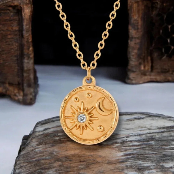 🆕️18K Gold Plated Sun Moon Necklace Celestial Pendant Stainless Steel Medallion - Picture 1 of 13